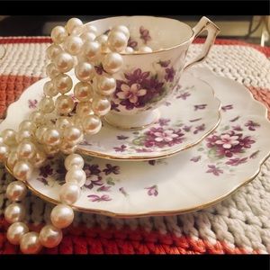 Vintage Royal Aynsley “Violette” teacup & saucers